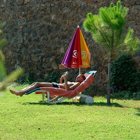 Hotell Club Meri Fethiye Öludeniz