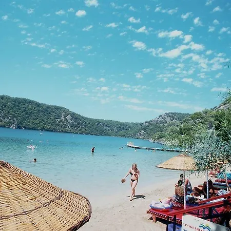 Hotell Club Meri Fethiye 3*