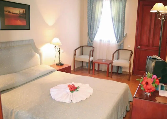 Отель Club Meri Fethiye