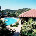 ホテル Club Meri Fethiye 3*