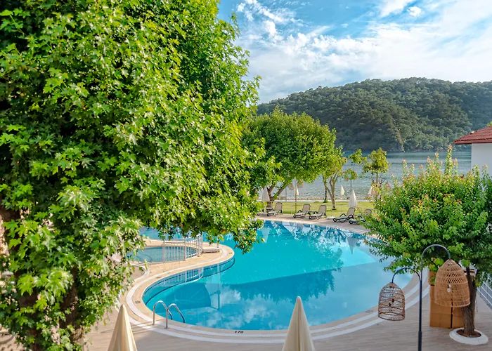 Отель Club Meri Fethiye 3*
